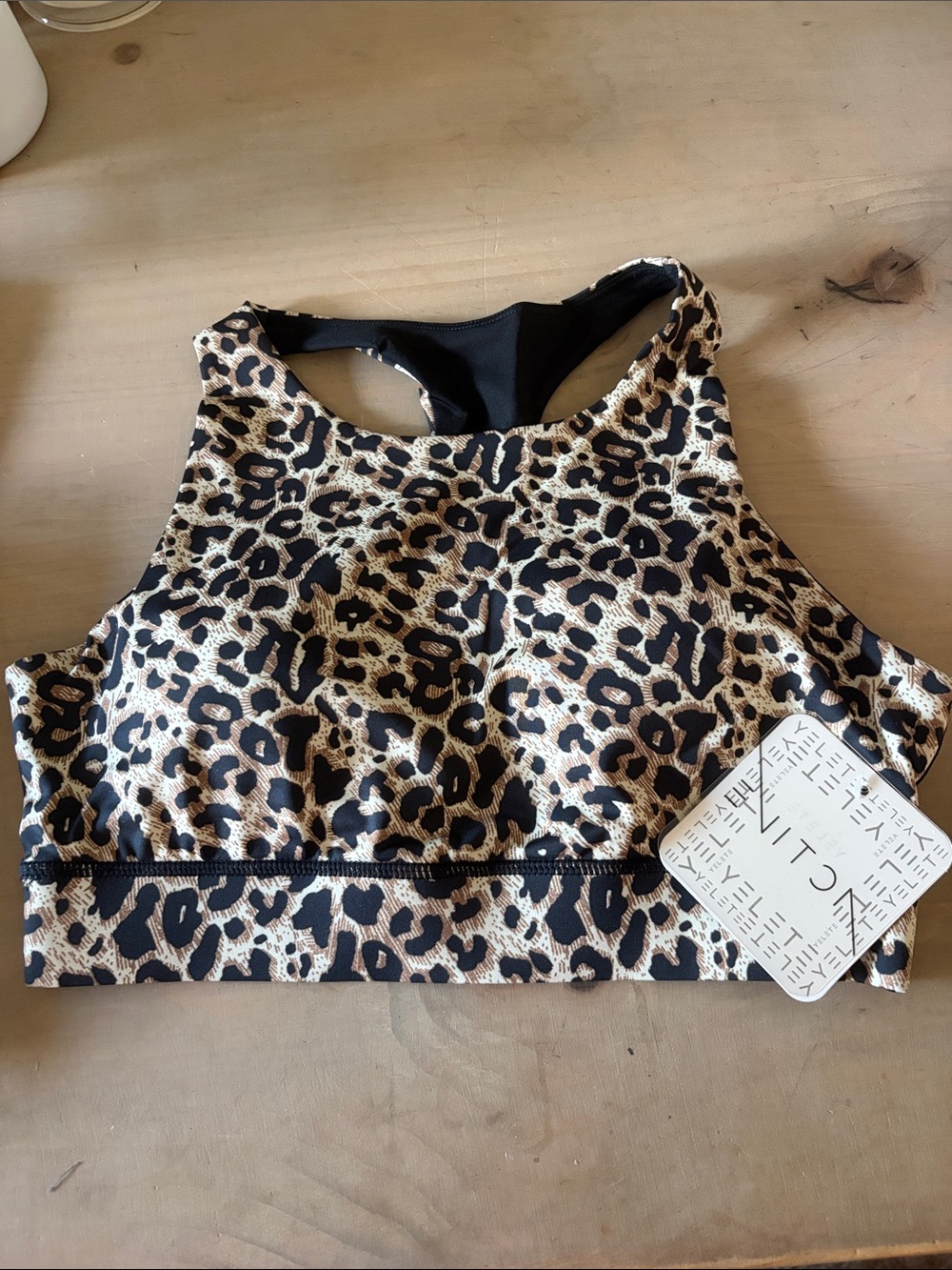 Yelete Leopard Print High-Neck Sports Bra - Black & Tan